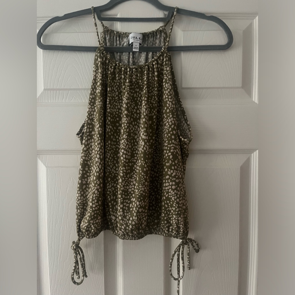 Gilli Spaghetti Strap Top With Elastic Waist Band And Side Ties. Size Small